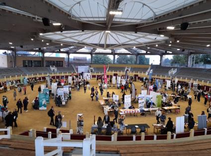 Arena de l'emploi, Parentis